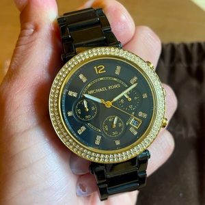 Micheal Kors wrist watch